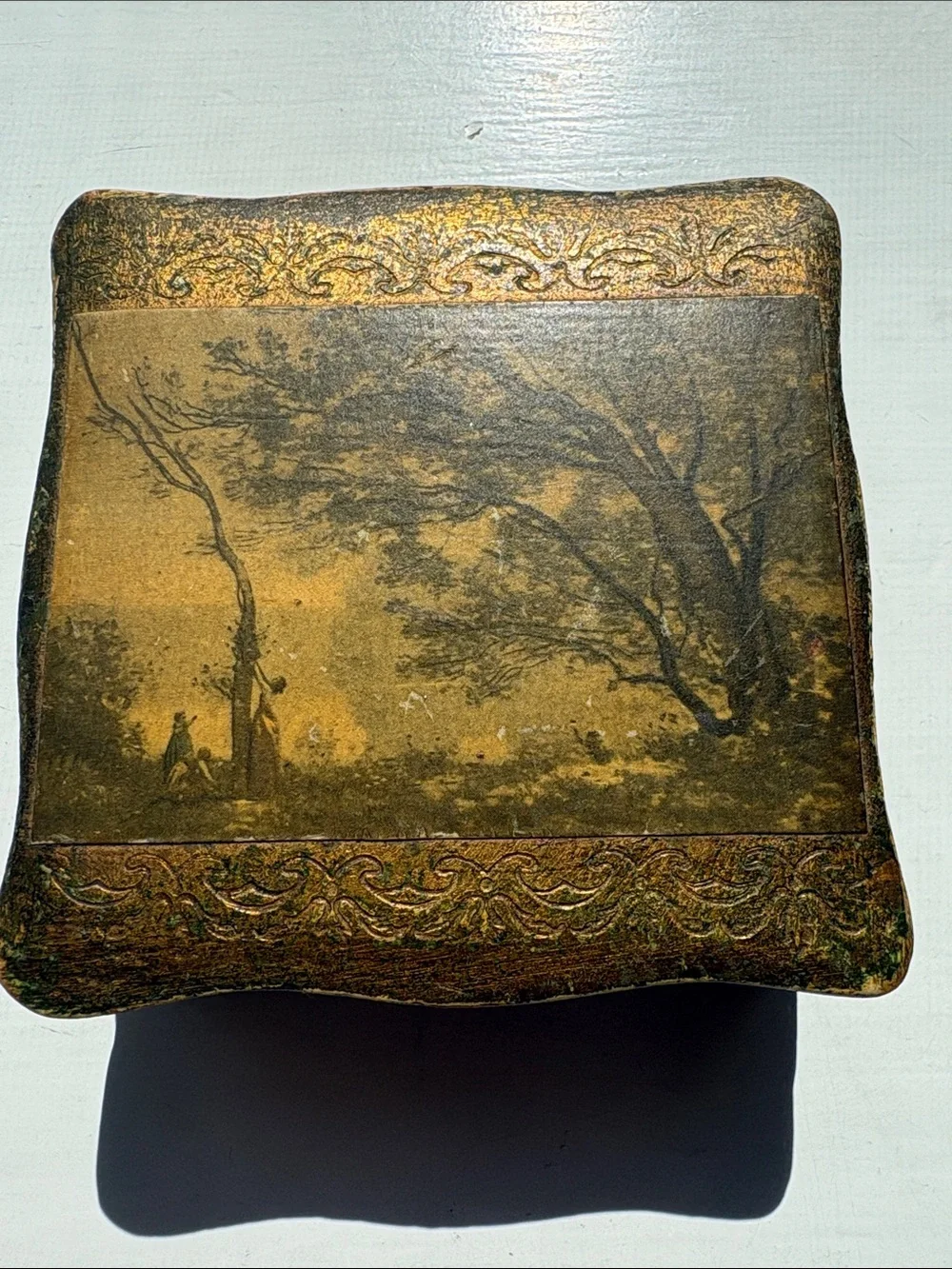 Antique Wood Trinket or Snuff Box